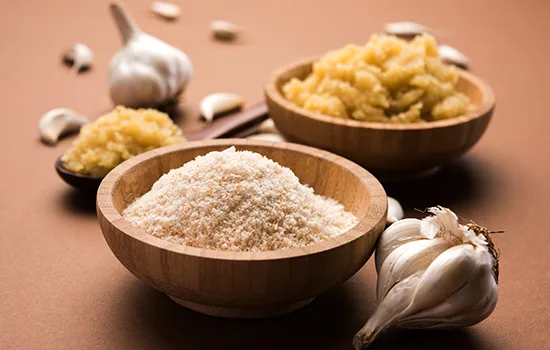A Chemical Structure of Garlic Powder